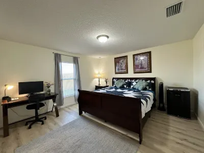 3BR Home, Modern Amenities, Patio - FL Escape Awaits! Hotels near Florida Classic Park