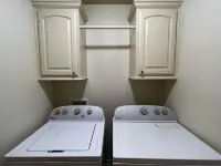 A Duplex "Emerald" nearby Hospitals, TJC, Nurses, Work Crews