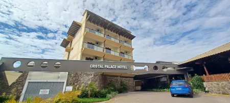 Cristal Palace Hotel Отели в г. Линс
