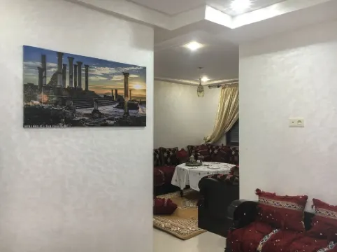 Historic & Quiet Family apartment with 2 BR & 2 WC