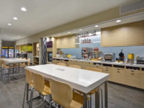 Home2 Suites by Hilton Stow Akron Hotels in Stow