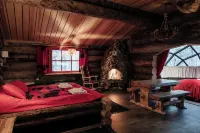 Kakslauttanen Arctic Resort - Igloos and Chalets