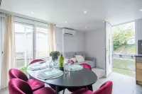 Maison sur L'eau à 4ominutes de Paris