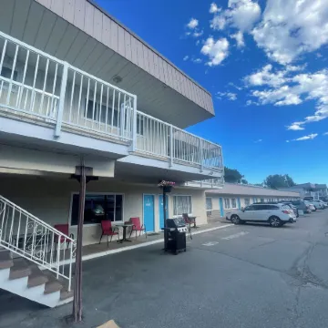 Shoreline Resort Condominiums