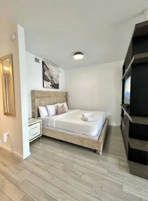 Skyline Serenity Suite Downtown Miami
