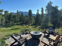 The Outlook-Golden Gate Canyon, Black Hawk3BR/2BA mountain home sleeps 6 guests