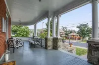 medical professional/short term rental 맥킨 카운티 호텔