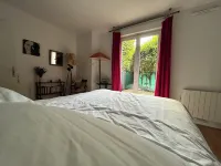 Appartement Pour 6 Personnes Avec Jardin - Montrouge - Majordome à Disposition Hotels in Montrouge