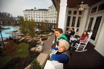 Public Areas Dollywood's DreamMore Resort Photo