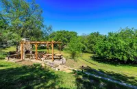 Cottage Creek Retreat l Hot Tub, Pet Friendly Yard, & 1.2 Acres Near Main St