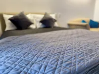 Compact, Cosy Studio Hotels in 