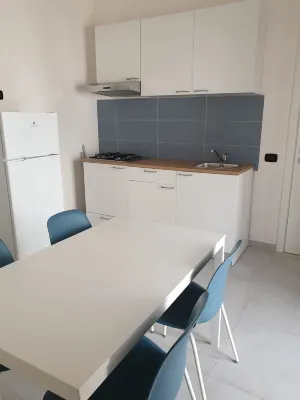 Comfortable one-bedroom apartment with kitchen and terraced balcony with mountain view Hotels in Sapri