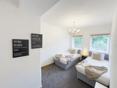 Clydebank 2 Bedroom Home Hôtels à : 