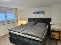 Central apartment 70 m² up to 4 persons - close to the main station & trade fair Essen