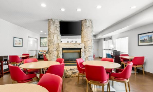 Comfort Inn & Suites Bellevue - Omaha Offutt AFB