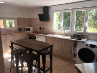 Très Beau Meublé Vacance, Clim Jacuzzi, Jardin,tout Confort !