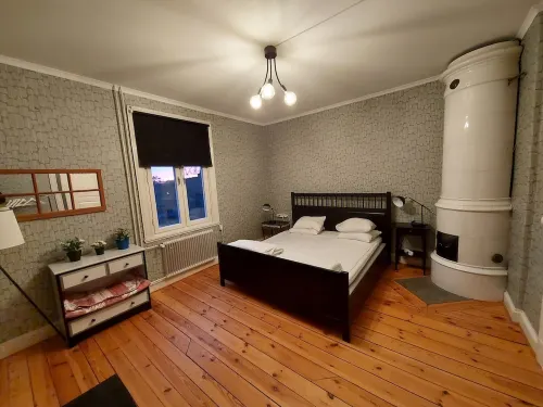 Character  2 bedroom ground floor unit in the heart of Gränna