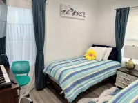 Cozy 2-bedroom house in nice Gardena with fitness room, WiFi