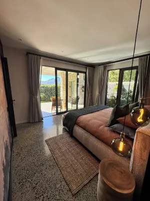 Private Villa with pool in Cape Town