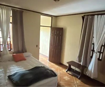 3 B. Apartment close to everything! Volcano, beach and waterfall, and more Hotels near Garden and House cr