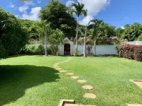 The Heart Villa in Samaan Grove your paradise with a unique heart-shaped pool. Hotel a Canaan