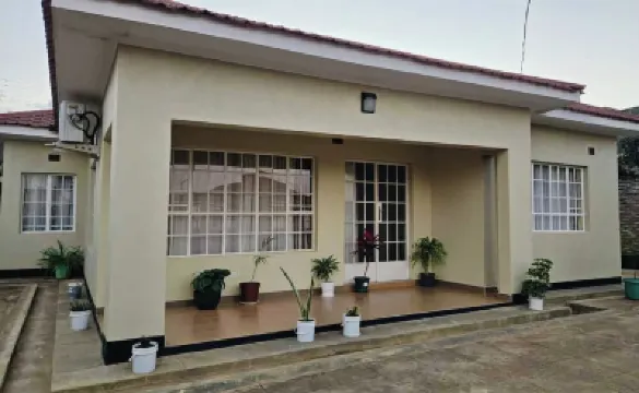 The Cottage: 3 bedrooms. Rest & Peace Assured のホテル