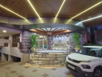 Hotel President, Kalaghoda Hotels near Diver Madhi Beach