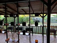 Villa de Charme, Parfaitement Située au Centre de la Guadeloupe Hotels in Baie-Mahault