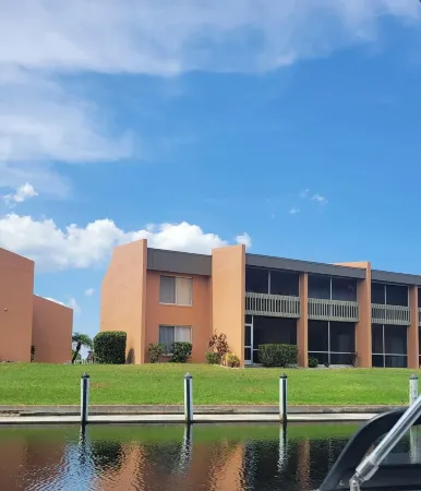 Fully renovated canal front condo in Punta Gorda Isles!