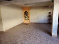 1 minute to the park and gym.