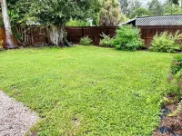 Fall in Love!  Spotless & Relaxing Pool Home Mins from Anna Maria! Pet Friendly!