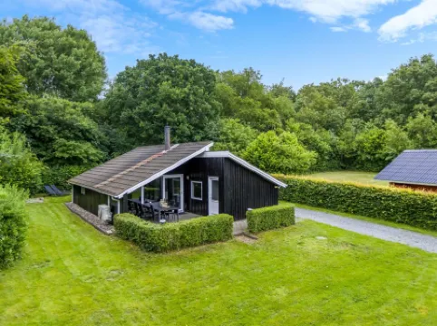 "Corinna" - 28km from the Sea