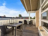 "Diderik" - 5m from the sea