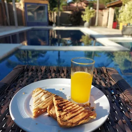 House 7 SUITES w / air 150 m from the beach - Cond. closed - Lit. N./ SP