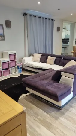 LARGE COUNTRY HOUSE WITH SWIMMING POOL IDEAL FOR FAMILY VACATIONS