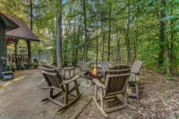 Summer Wind: Pet Friendly, Free Attraction Tickets, Hot Tub Wears Valley 주변 호텔