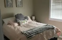 Cute and Cozy Lakehouse