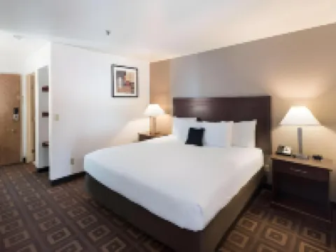 Quality Inn & Suites Kennewick Tri-Cities Hotels in Kennewick