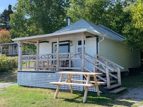 奧匹勞洛爾小屋汽車旅館