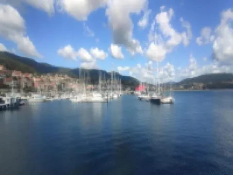 House in Combarro by the Sea Hoteles en Combarro