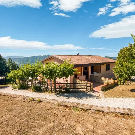 Holiday Home in Apecchio with Panoramic Views