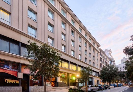 Ibis Styles Madrid Centro Maravillas 외관