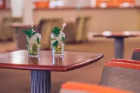 Iberostar Waves Bouganville Playa - Barer