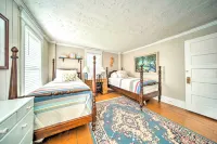 Private Waterfront Lake Erie Home w/ BBQ Patio - Wifi