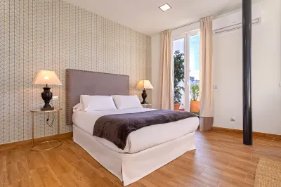 Design penthouse with private terrace and views. Recaredo XII Hotels in Sur