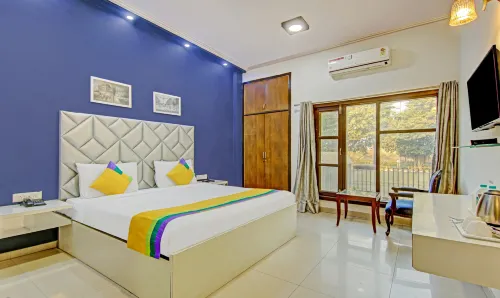 Itsy Hotels Golden Vista