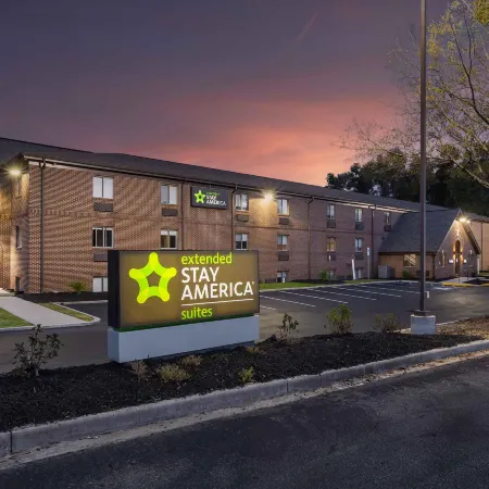 Extended Stay America Suites - Columbia - Greystone Отели рядом с достопримечательностью «Зоопарк Riverbank»