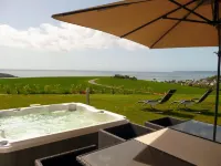 Villa in Telgruc-sur-Mer with Sea Views & Jacuzzi - avec sources thermales
