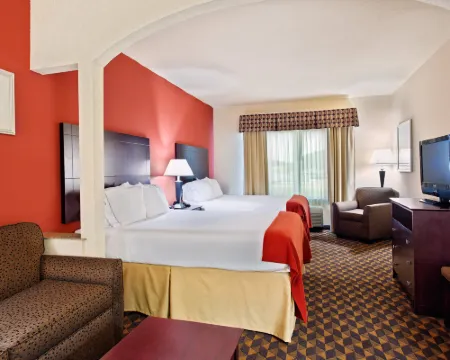 Holiday Inn Express & Suites Malvern by IHG Hotels in Malvern