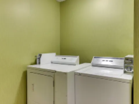 Red Roof Inn Springfield, OH Hotels in Springfield